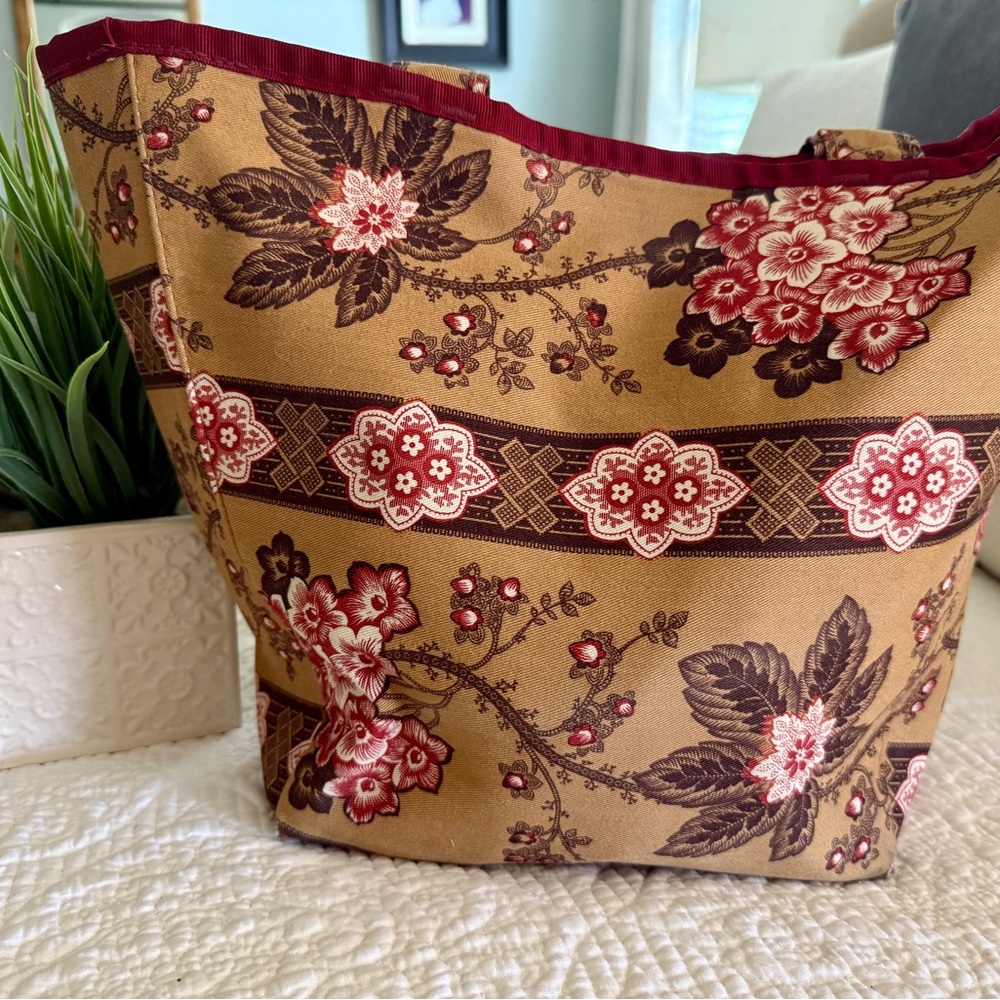 Floral Tan and Red Shoulder Bag